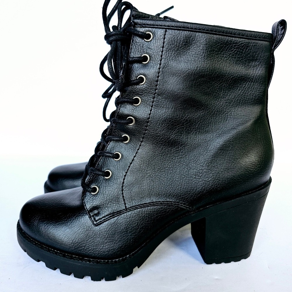 Zigisoho‎ Kourtlan Black Lace Up Combat Boots Chunky Block Heel Lug Sole Goth 9M